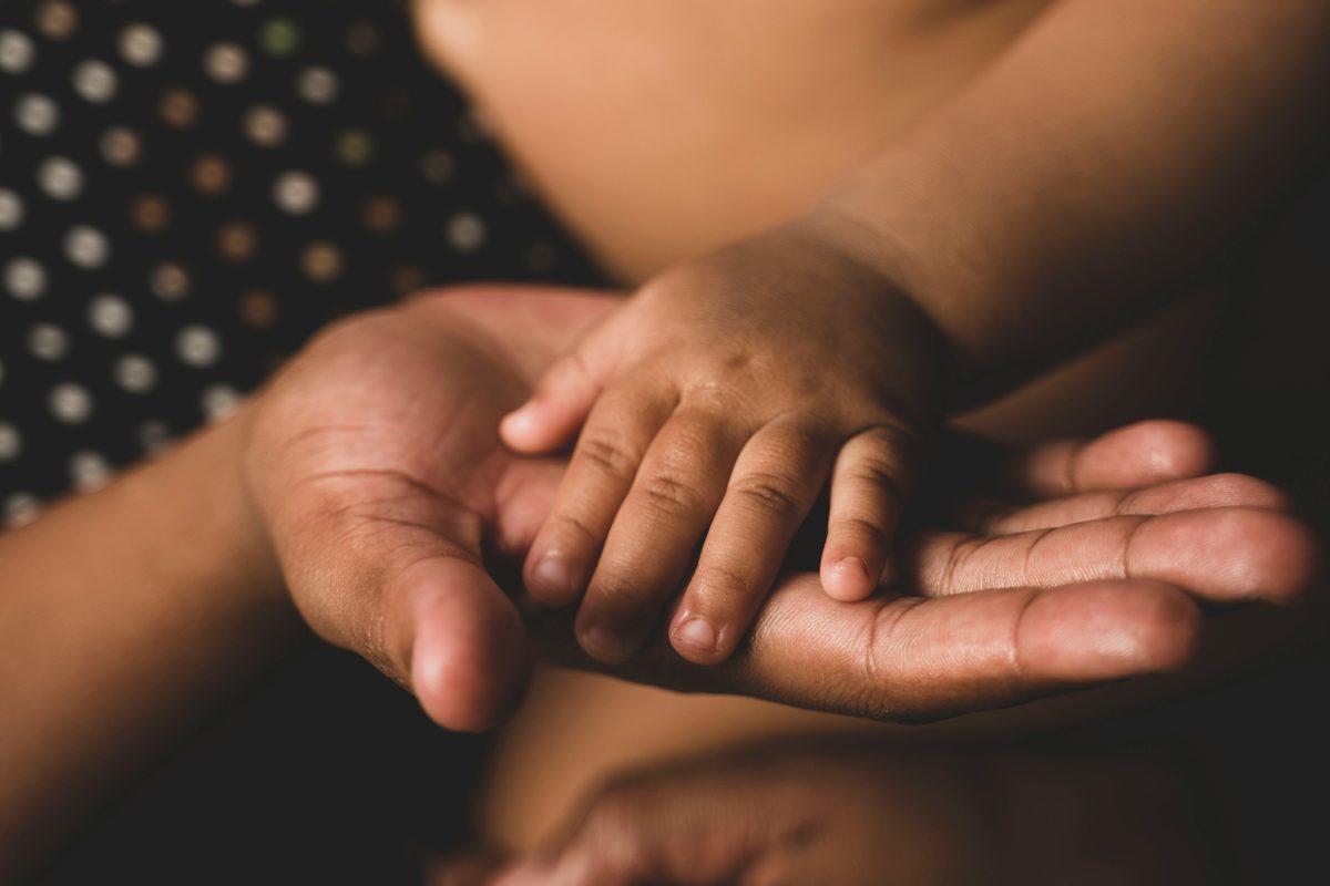 What I Wish I'd Known About Grief 1 eyasu etsub m6atEMJVafg unsplash e1778359628680
